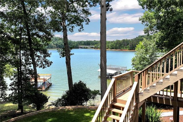6183 Cardinal Drive, Gainesville, GA 30506