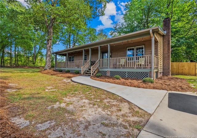 290 Rockfish Road, Raeford, NC 28376