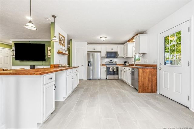 290 Rockfish Road, Raeford, NC 28376