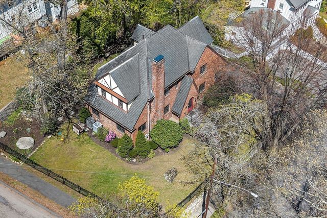 51 Fairfield St, Newton, MA 02460