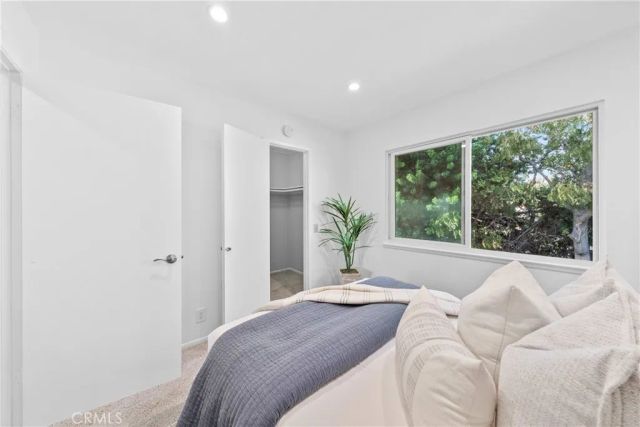 51 Ashbrook, Irvine, CA 92604