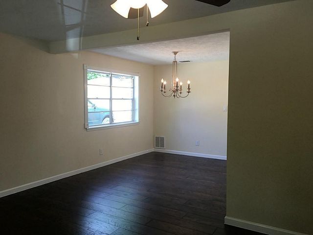 5115 Tashkent Drive, Friendswood, TX 77546