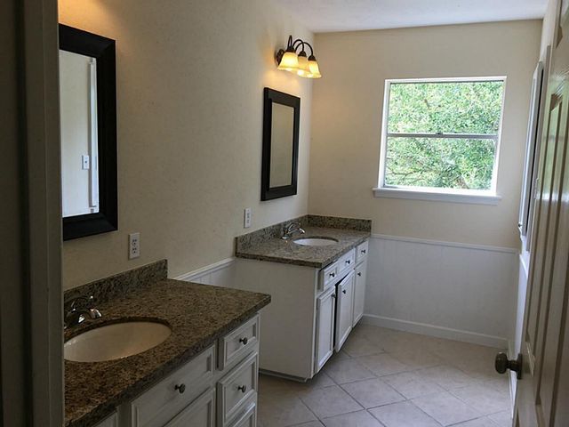 5115 Tashkent Drive, Friendswood, TX 77546