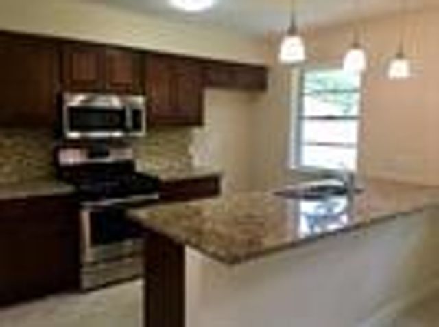 5115 Tashkent Drive, Friendswood, TX 77546