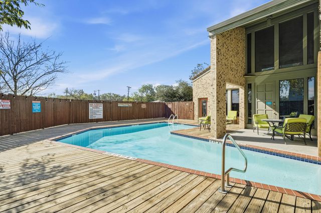 8888 Tallwood DR 2206, Austin, TX 78759