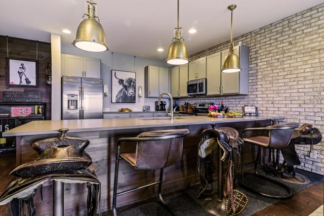 64 Fern Ave Unit 11, Nashville, TN 37207