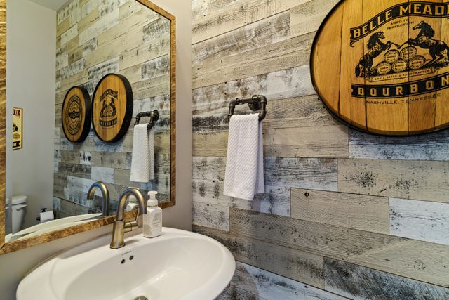 64 Fern Ave Unit 11, Nashville, TN 37207