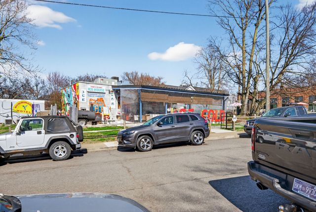 64 Fern Ave Unit 11, Nashville, TN 37207