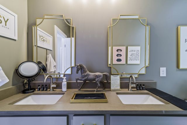 64 Fern Ave Unit 11, Nashville, TN 37207