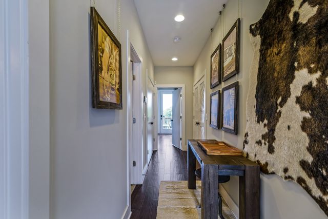 64 Fern Ave Unit 11, Nashville, TN 37207