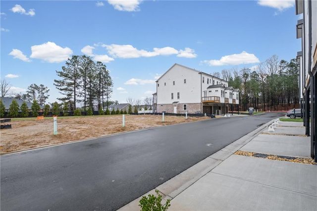 236 Village Overlook L2, Canton, GA 30114