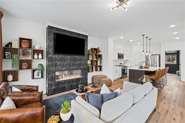 236 Village Overlook L2, Canton, GA 30114