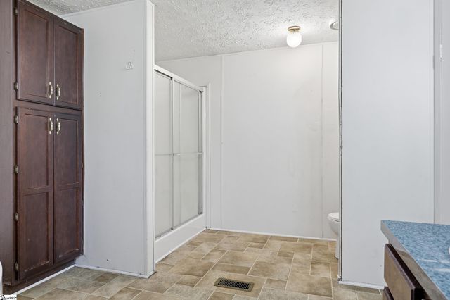 1171 Old Pelzer Road, Piedmont, SC 29673