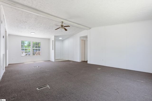 1171 Old Pelzer Road, Piedmont, SC 29673