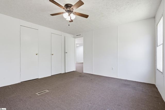 1171 Old Pelzer Road, Piedmont, SC 29673