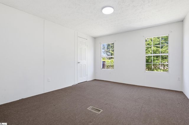 1171 Old Pelzer Road, Piedmont, SC 29673