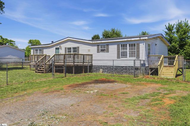 1171 Old Pelzer Road, Piedmont, SC 29673