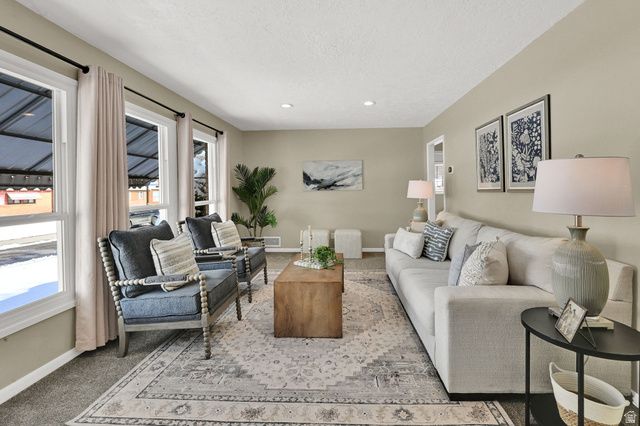 459 W 4575 S, Washington Terrace, UT 84405