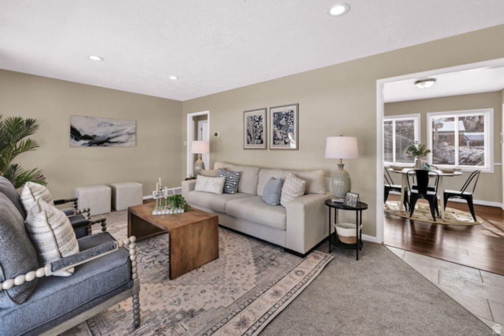 459 W 4575 S, Washington Terrace, UT 84405