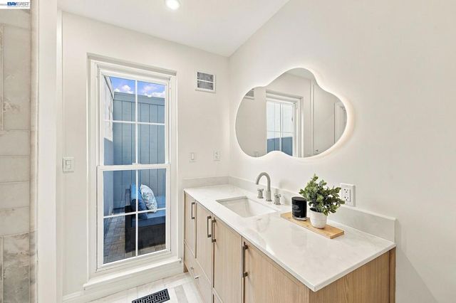 4028 Kirk Rd, San Jose, CA 95124