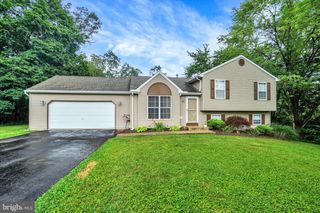 9 KATIE CT, Stewartstown, PA 17363