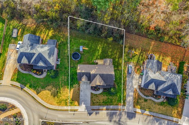 2527 Brantley Park Blvd, Maryville, TN 37804