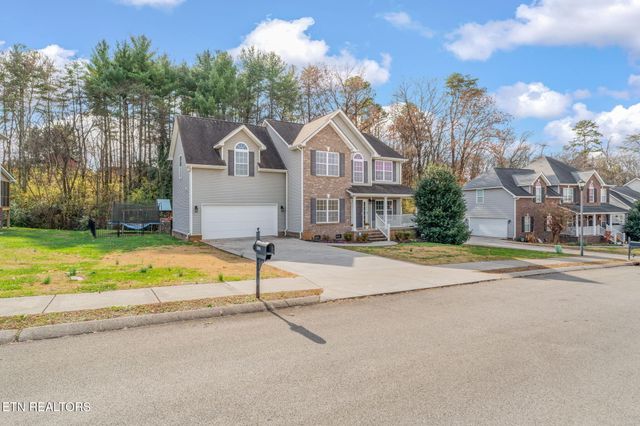 2527 Brantley Park Blvd, Maryville, TN 37804