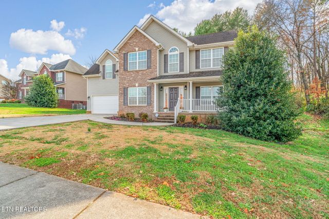 2527 Brantley Park Blvd, Maryville, TN 37804