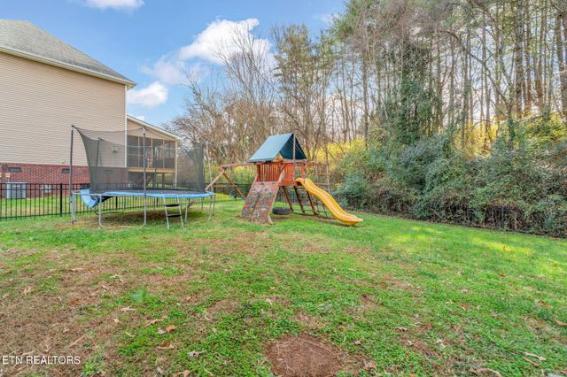 2527 Brantley Park Blvd, Maryville, TN 37804