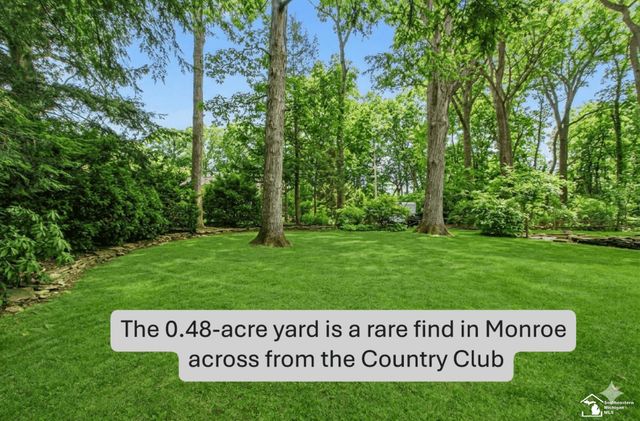 330 Cole Road, Monroe, MI 48162