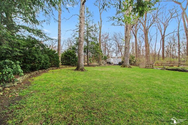 330 Cole Road, Monroe, MI 48162