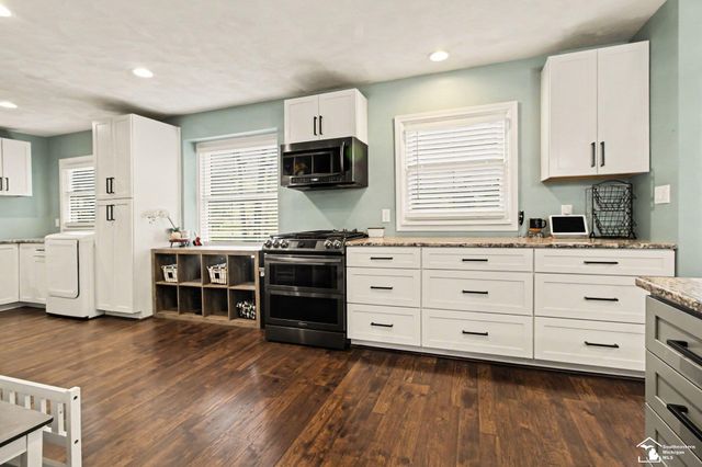 330 Cole Road, Monroe, MI 48162