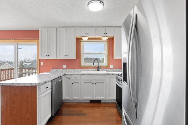 15720 Cicerone Path, Rosemount, MN 55068