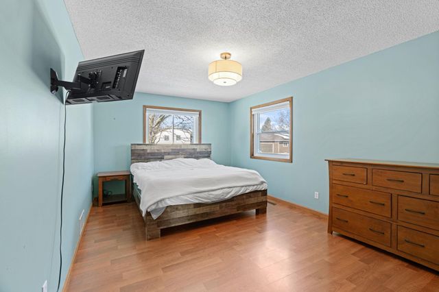 15720 Cicerone Path, Rosemount, MN 55068