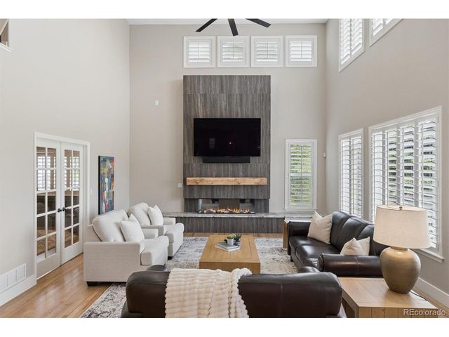9315 E Aspen Hill Ln, Lone Tree, CO 80124