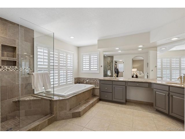 9315 E Aspen Hill Ln, Lone Tree, CO 80124