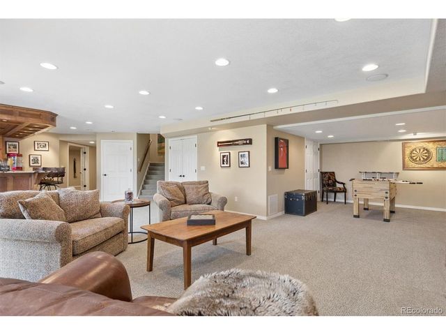 9315 E Aspen Hill Ln, Lone Tree, CO 80124