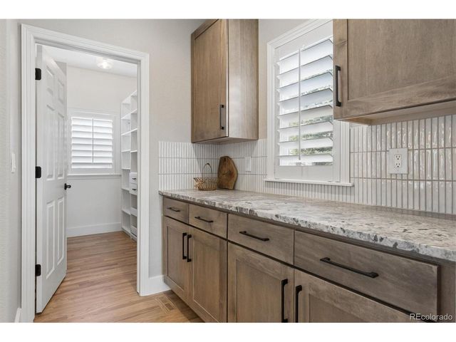 9315 E Aspen Hill Ln, Lone Tree, CO 80124