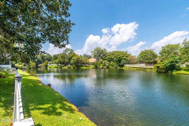 4600 CAPE ELIZABETH Court E, Jacksonville, FL 32277