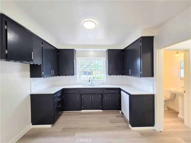 6543 Blewett, Van Nuys, CA 91406