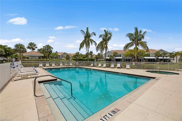 8271 Village Edge CIR 6, Fort Myers, FL 33919