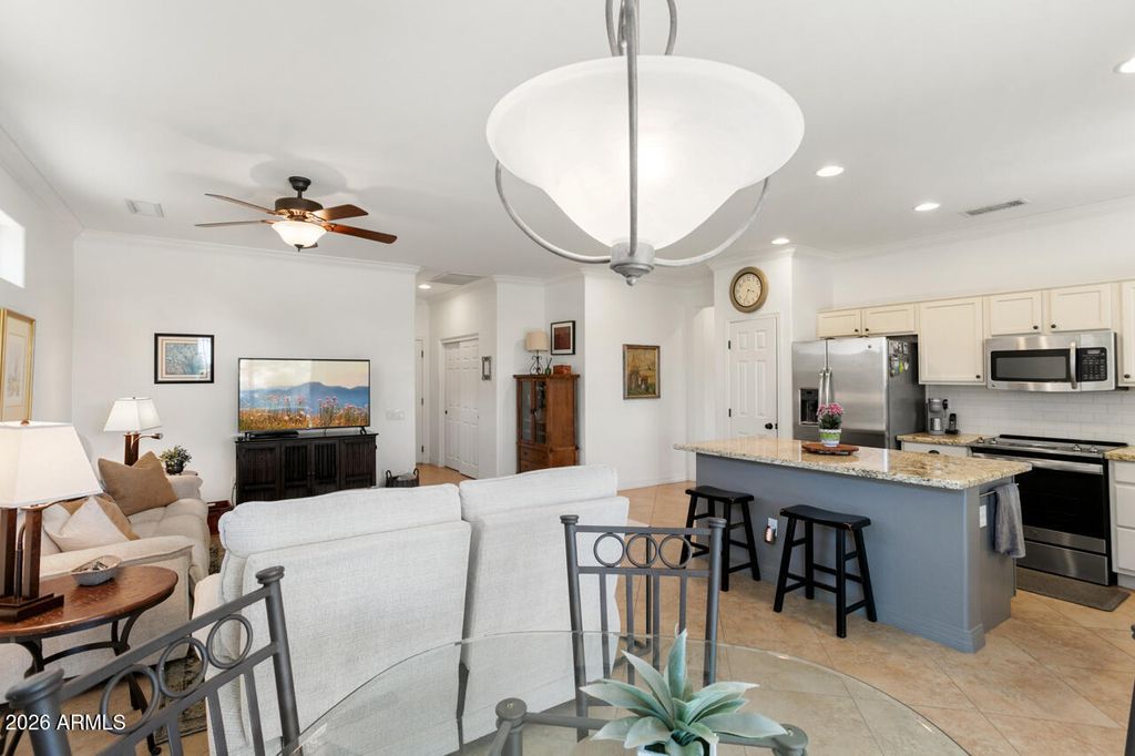 Image 20 of property listing at 19540 N WESSEX Drive, Surprise, AZ 85387