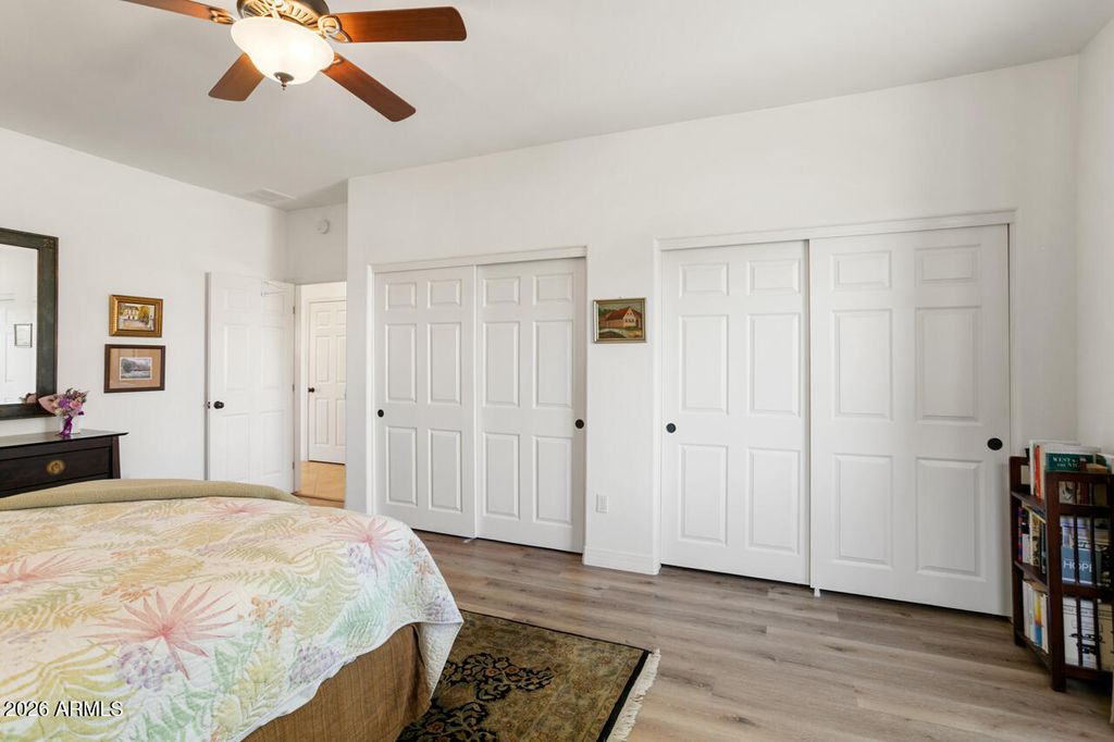 Image 26 of property listing at 19540 N WESSEX Drive, Surprise, AZ 85387
