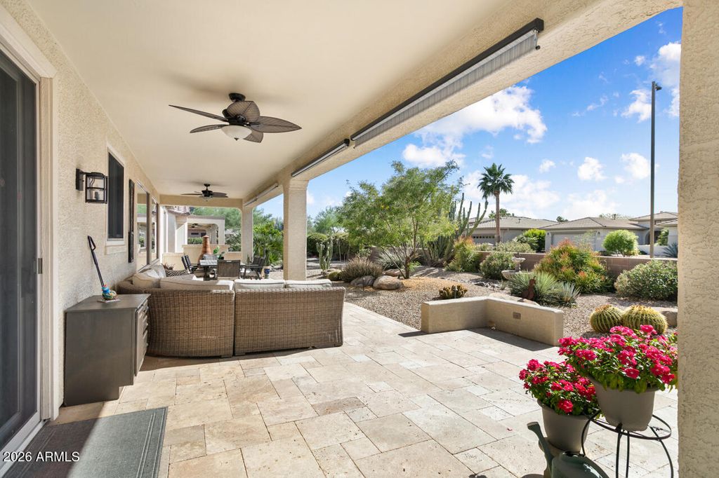 Image 36 of property listing at 19540 N WESSEX Drive, Surprise, AZ 85387