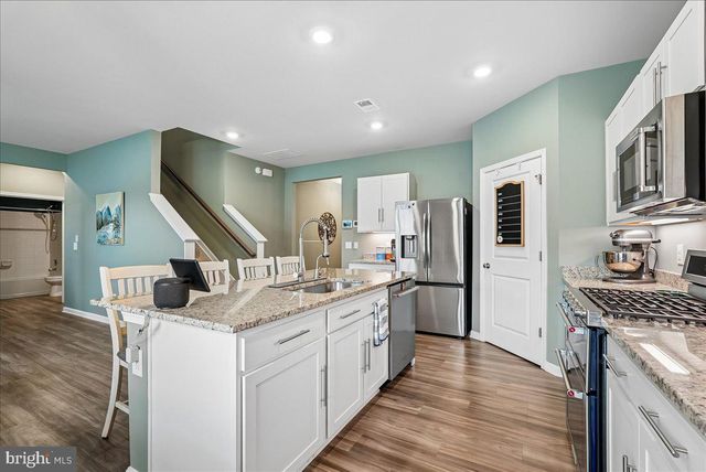 5 WILSON DR, Berryville, VA 22611