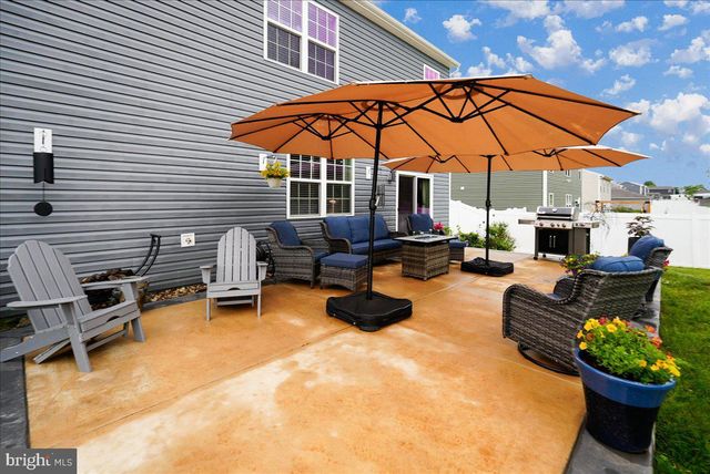 5 WILSON DR, Berryville, VA 22611