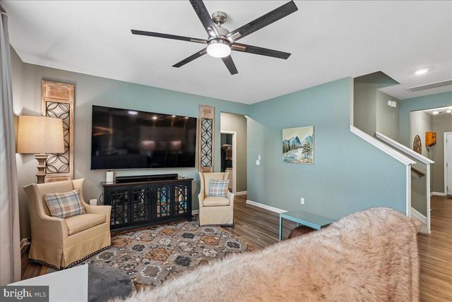 5 WILSON DR, Berryville, VA 22611