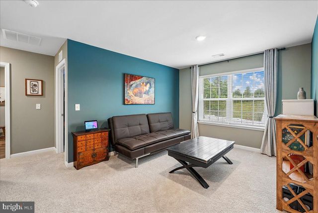 5 WILSON DR, Berryville, VA 22611