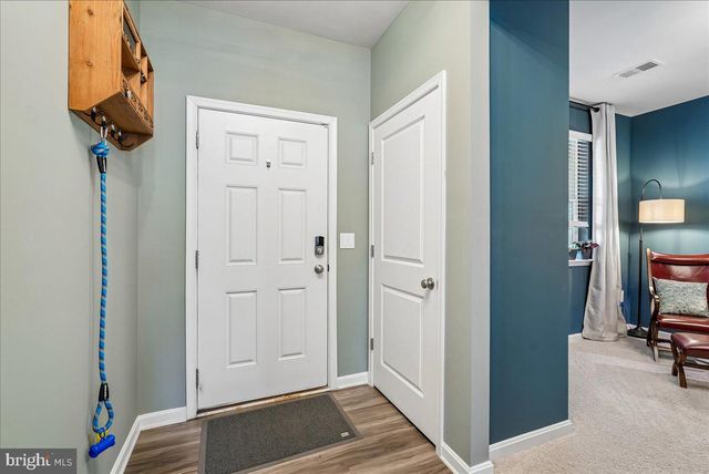 5 WILSON DR, Berryville, VA 22611