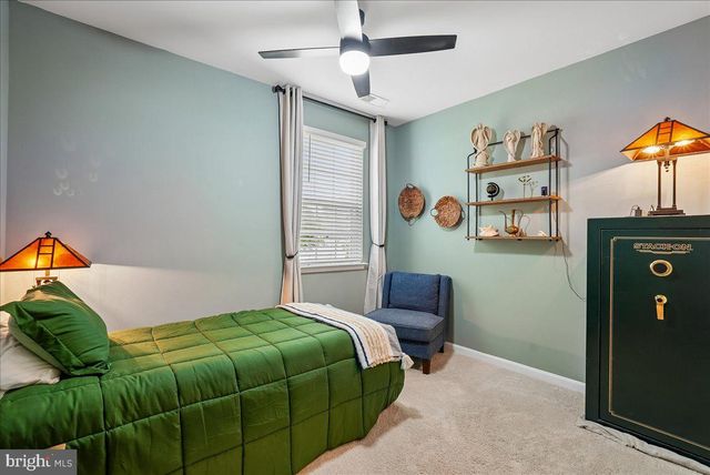 5 WILSON DR, Berryville, VA 22611